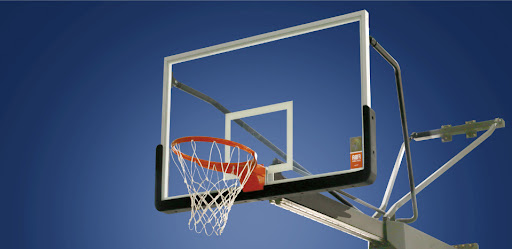 卡卢卢：我在场上始终为球队付出，我们在防守端仍有提升空间