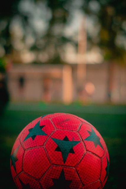 米体：因拉齐奥伤病过多，主席洛蒂托请来神父为球队祝福