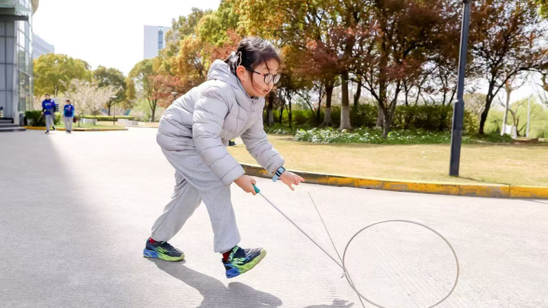 2026米兰冬奥会火炬继续在意大利境内传递